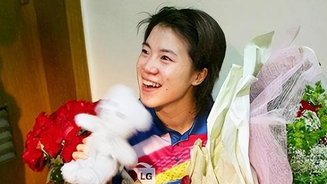 没想到！我们都被王楠“骗”了，退役16年后，才发现她早有布局