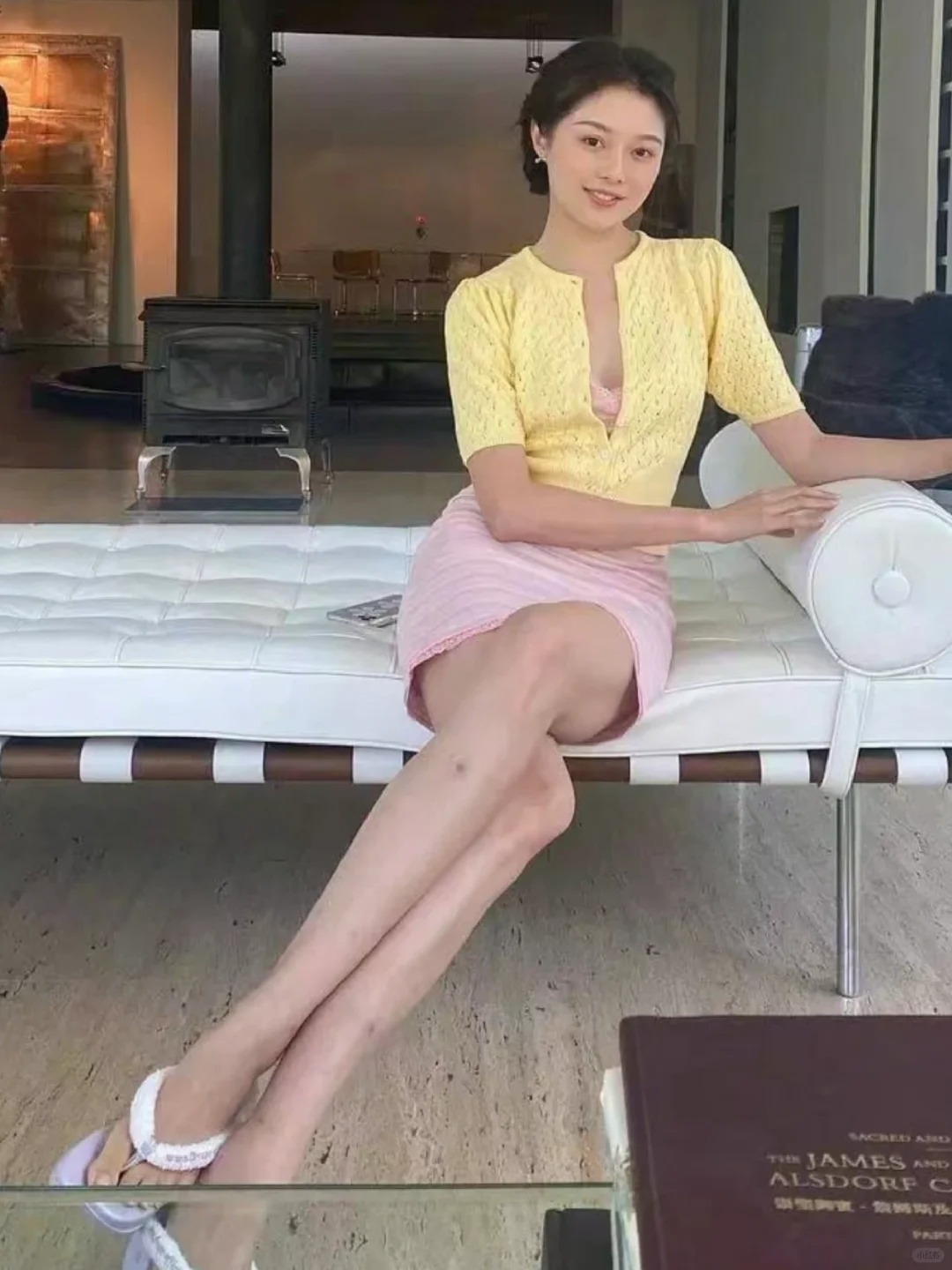 晚晚最想删的三张照片
看完最近课件
发现晚晚跟她老公已经成为
古希腊掌管转圈丢的