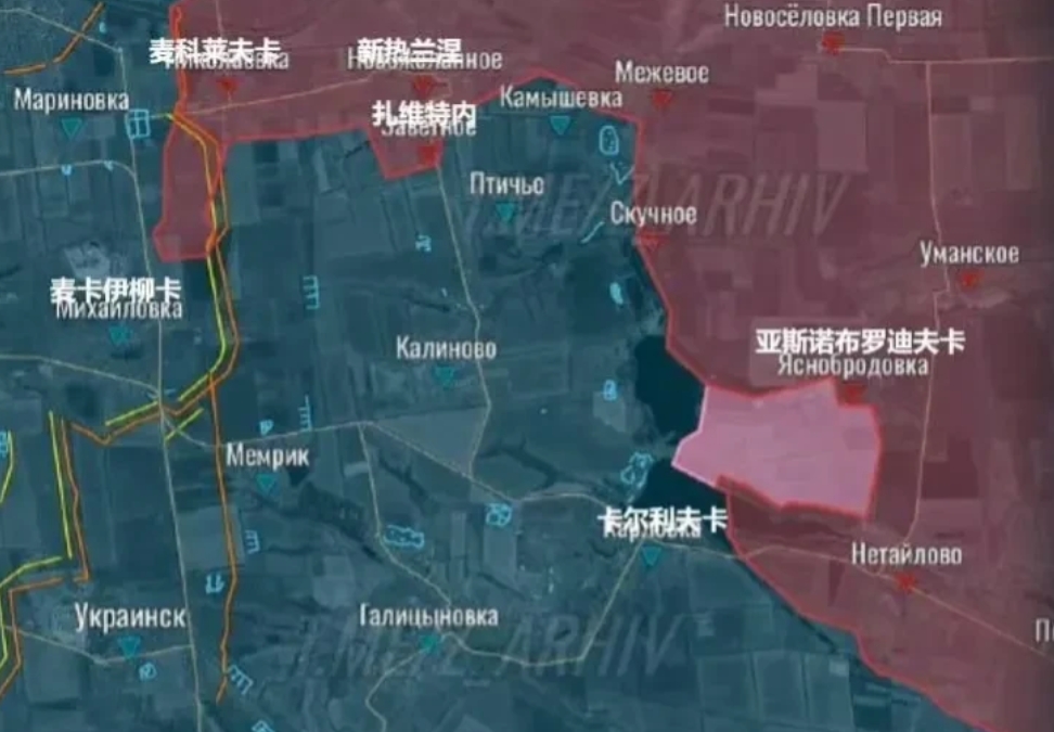 俄罗斯TG频道“军事纪事”报道，8月20日，沃夫恰河左岸的亚斯诺布罗迪夫卡村乌军