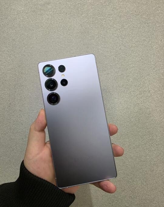 S pen 且用且珍惜
自从s25u手写笔取消蓝牙功能，网上呼声各持一词
大家怎