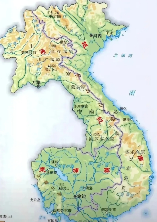 在柬埔寨那边，听闻美国拱起来的军方头目已经占了上风，洪森打拼大半辈子攒下的家底，