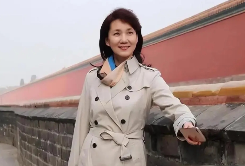 不愧是甘肃，央视就出这几位！

1、朱军，1964年4月出生于兰州，曾获得全国金