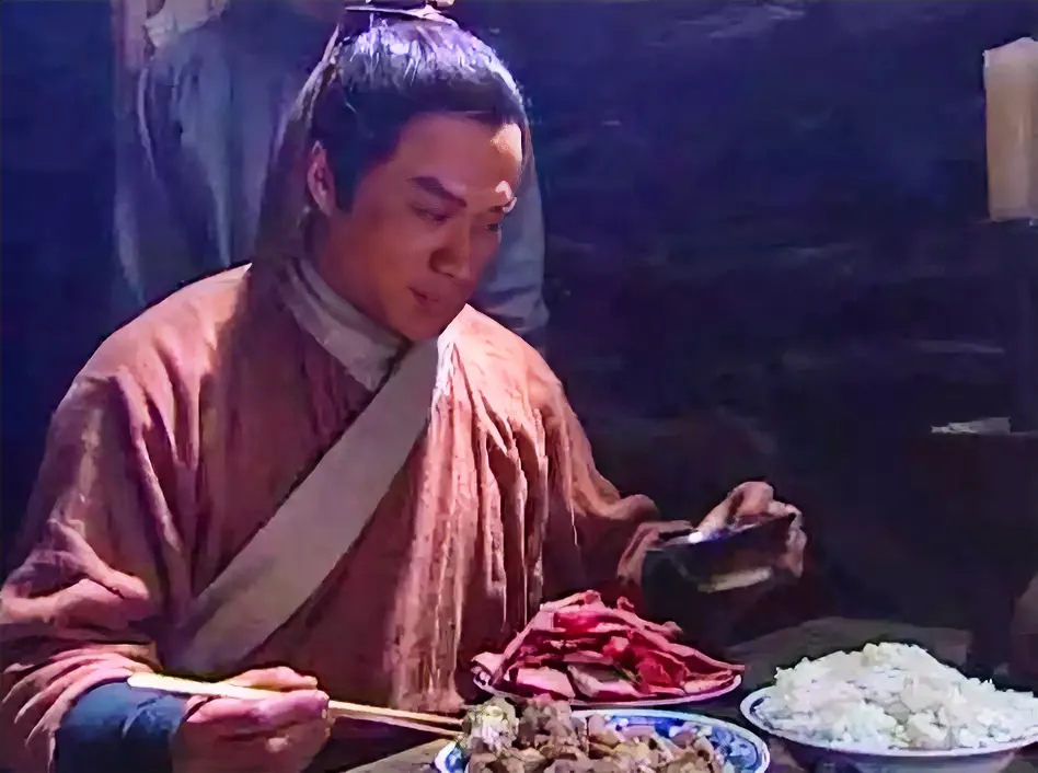 “小二，切二斤肉来”，都说宋朝禁止私自宰牛，那梁山好汉们吃的2斤肉，究竟是啥动物