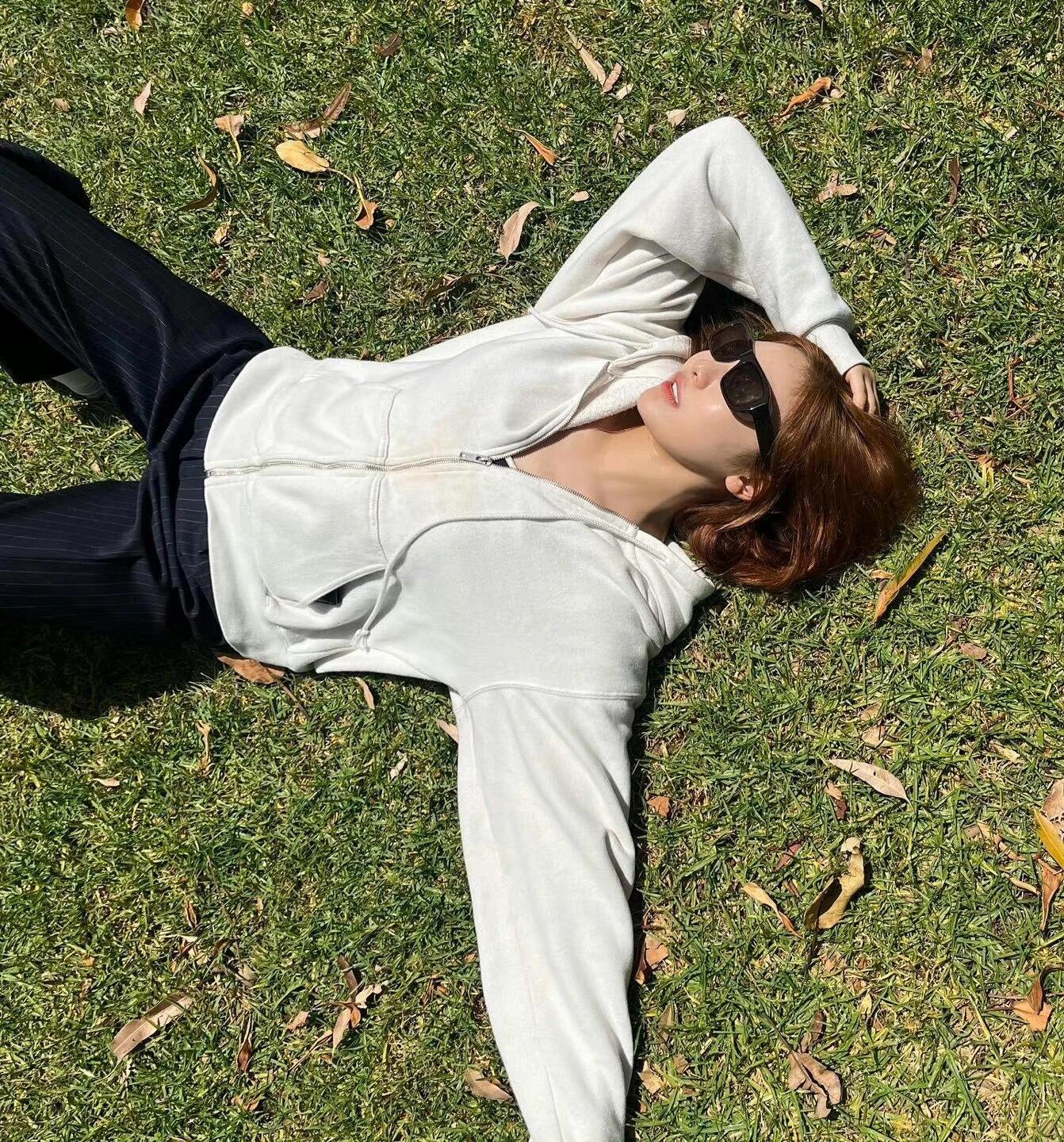 宁艺卓学自由感超强