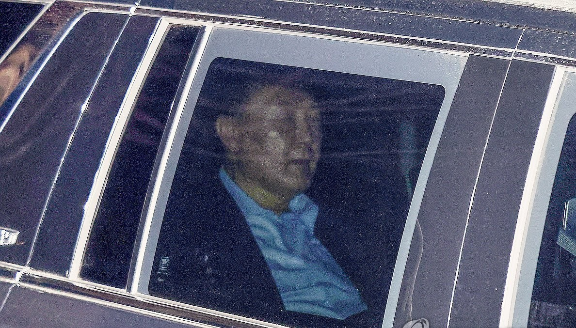 人一旦被调查，精神状态就直线下滑，看看尹锡悦的模样就是活生生的例子