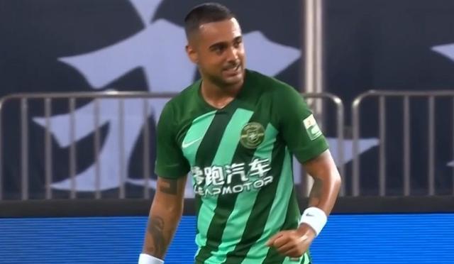 莱昂纳多转会海港，87.5万欧签三年，中超新旅程开启