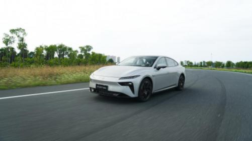 东风奕派eπ007增程版试驾，五大亮点闪耀全场