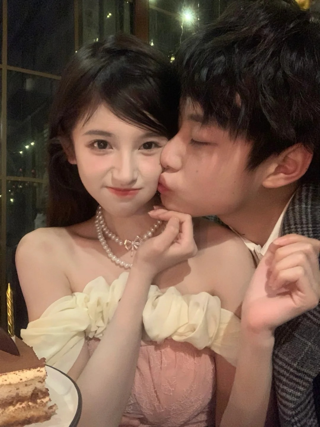 这种美女到底是谁在谈！！报告 是我本人😭
感恩上辈子积福 这辈子同班
我的小公