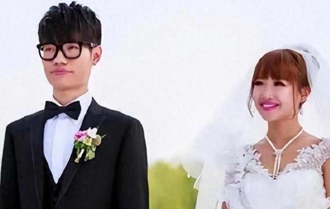 李行亮麦琳可能离婚了？
 
有谁会一直爱能一直爱，婚姻最后全凭良心，凭爱的怕是没