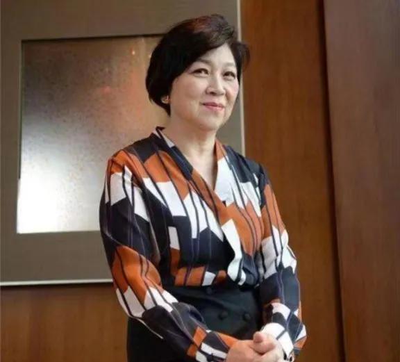 还记得这位老戏骨吗？无论演慈母还是恶母都入型入格
她虽然在香港多家电视台都效力过
