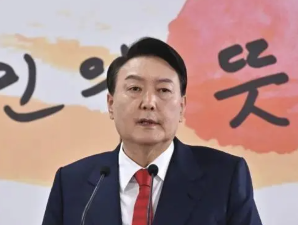 尹锡悦可以被探视，但是金建希一直没去探视！

从1月15被逮捕开始算，尹锡悦在看