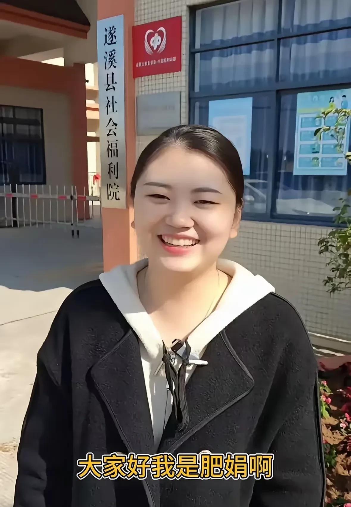 有朋友说羡慕肥娟小吃店这么红火，说自己要是能有这么多人刷礼物，别说32个鸡蛋了，