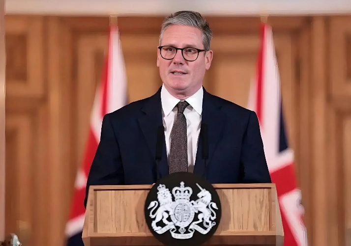 英国首相斯塔默将坚定支持乌克兰

据英国《泰晤士报》1月5日报道，英国首相斯塔默