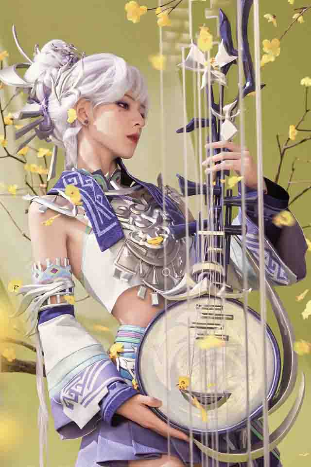 张予曦 cos的杨玉环银翎春语，是什么水准？大家评一评。