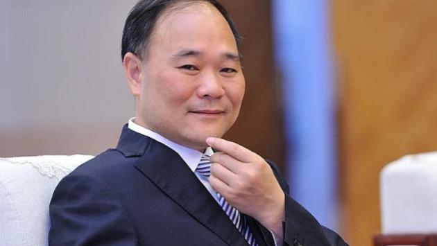 吉利汽车市值仅比亚迪2成，什么是“狂人”李书福的心腹大患？