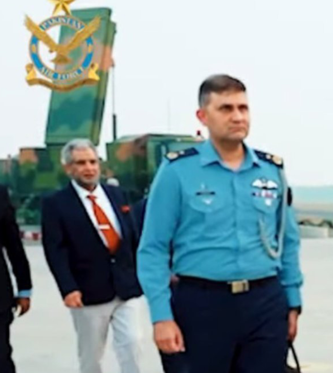 巴基斯坦红旗-9BE防空系统亮相“印度河之盾24”多国联演。红旗-9BE拦截斜距