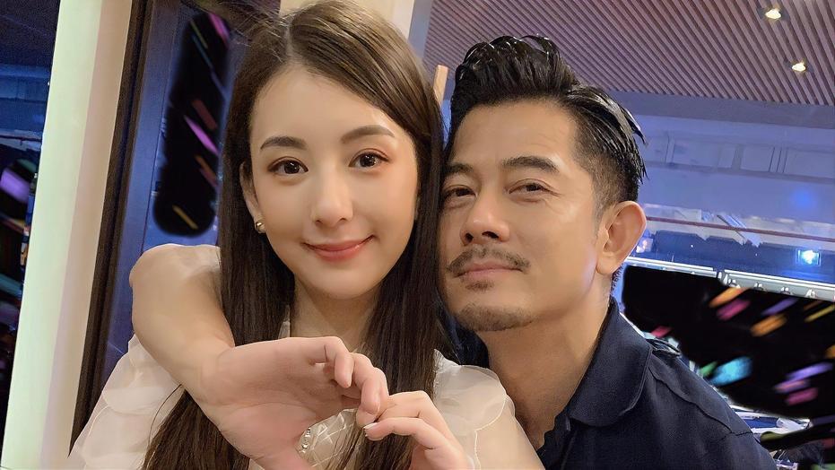 郭富城携妻亮相香港马场