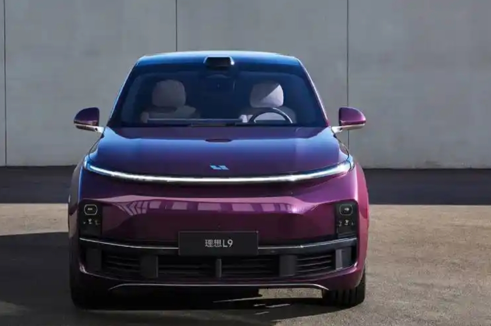 国内造车新势力中，理想是最让人琢磨不透的一个。
理想汽车是真赚钱，去年交付了50