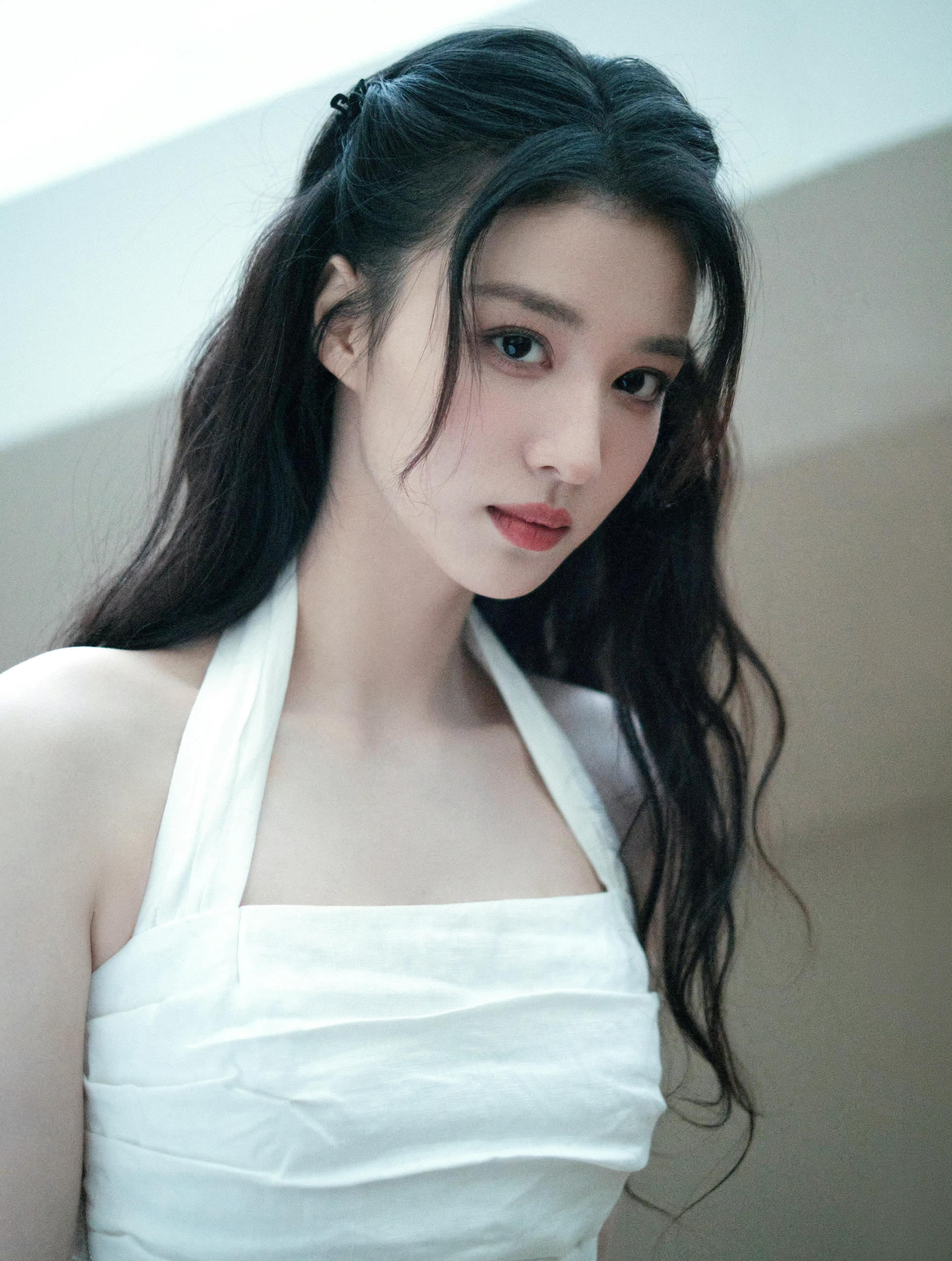 王楚然口碑翻车后凭新剧刷脸