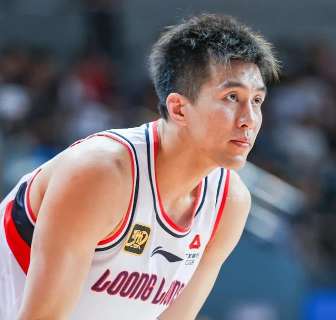 CBA两巨星伤愈休息多日，已逐步找回状态，再现巅峰

1，郭艾伦，CBA第二阶段