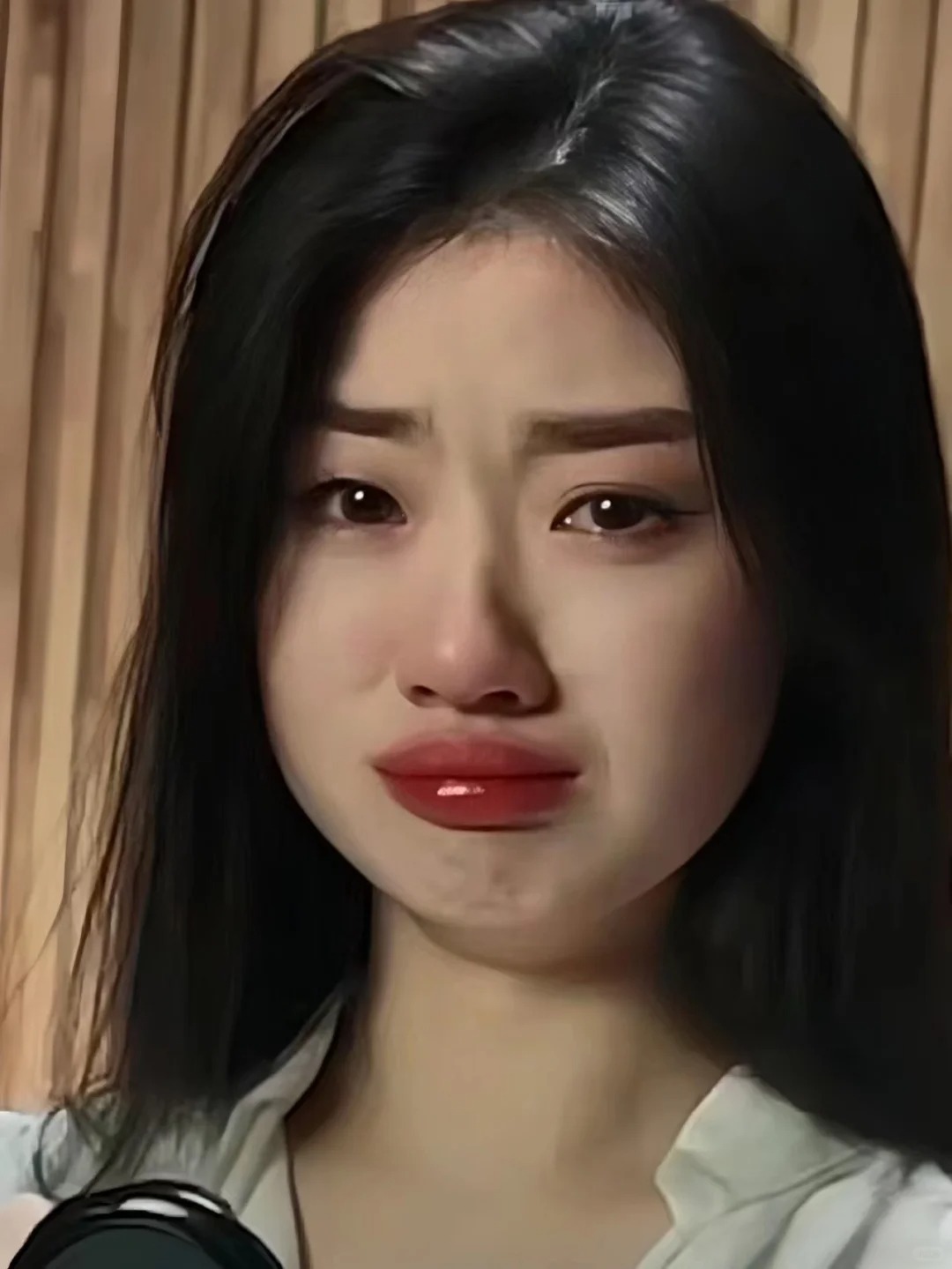 单亲，爸爸很有钱要不要去留学啊…
我小时候爸妈就离婚了，我爸现在在国外定居。
他