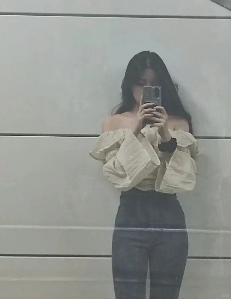 工程人的心酸史
工地的朋友们也很心酸吧，进入工地就意味着每个节假日和自己都没关系