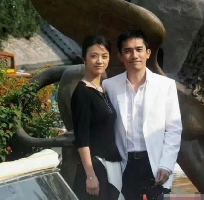 心中无私天地宽，一部《色.戒》让大美女汤唯收获了很多，又让她似乎失去了一些，但她