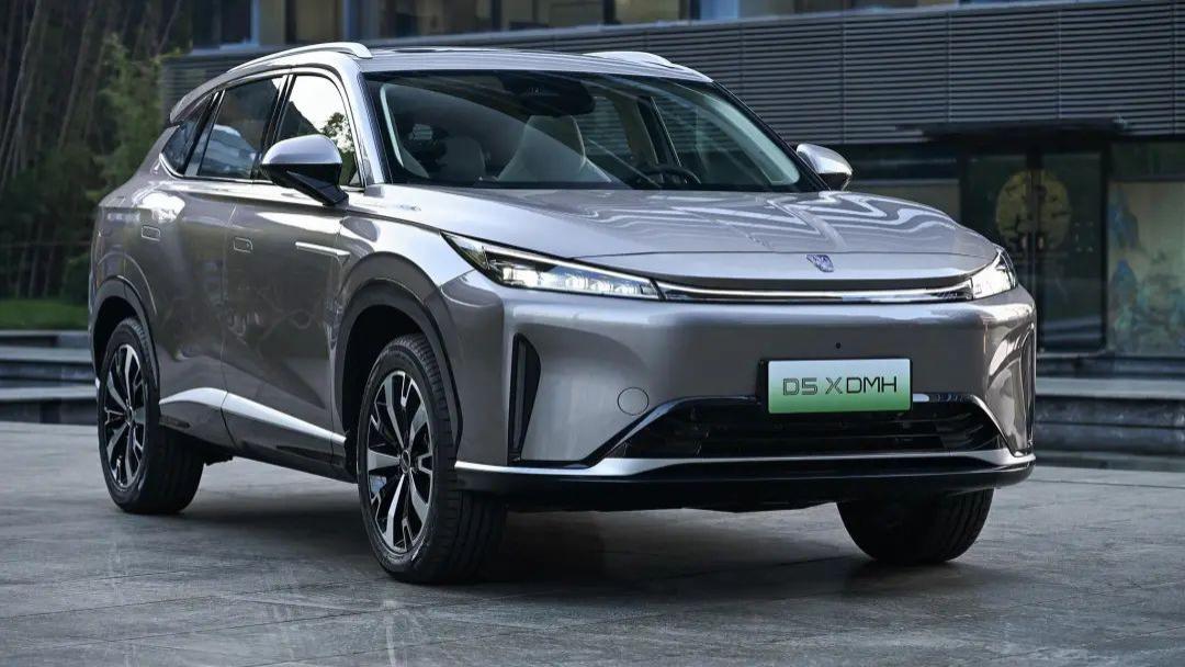 承诺自燃赔新车、三电终身质保，这车有底气