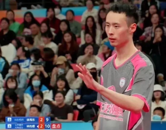 汕头明润的"破三轮"真敢赌！老板只"买"了三名队员，连个替补也没有！

汕头明润