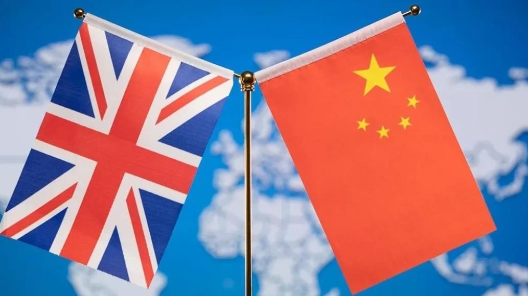 太让人气愤了，变脸太快了！英国财长前脚访华，后脚英国议会下院议员、反华分子图根哈