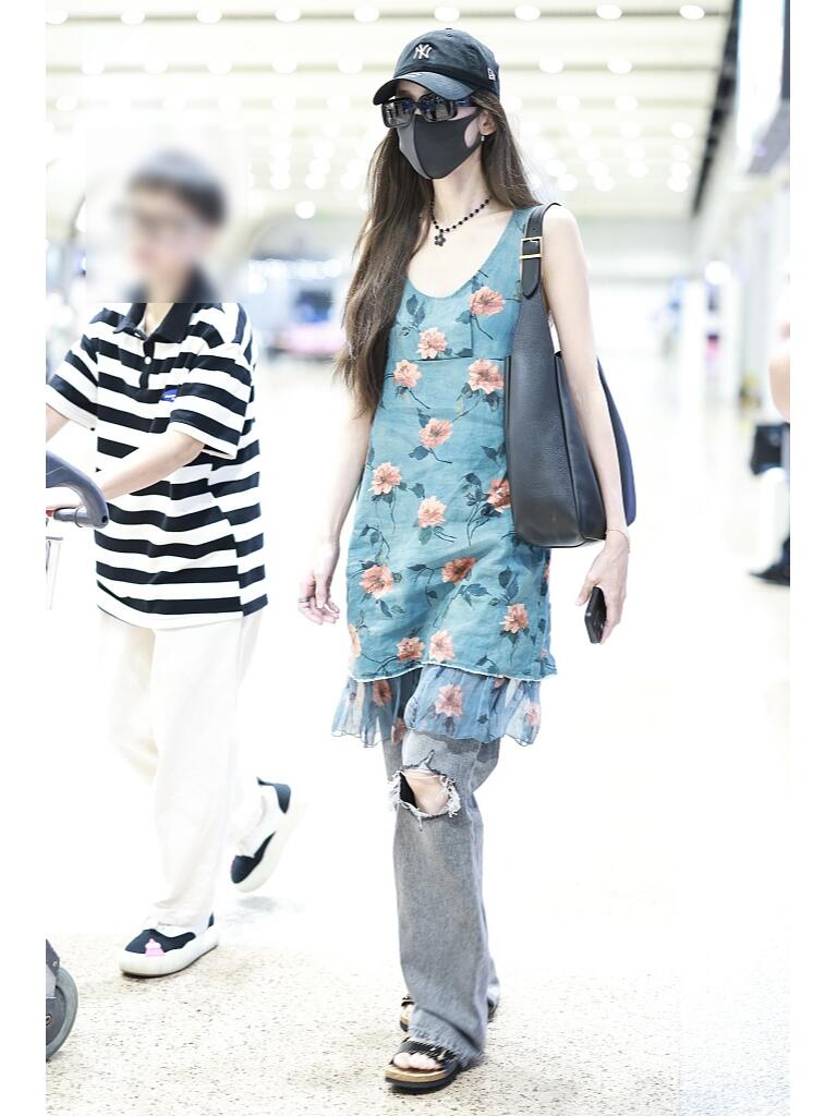 古力娜扎时尚清新