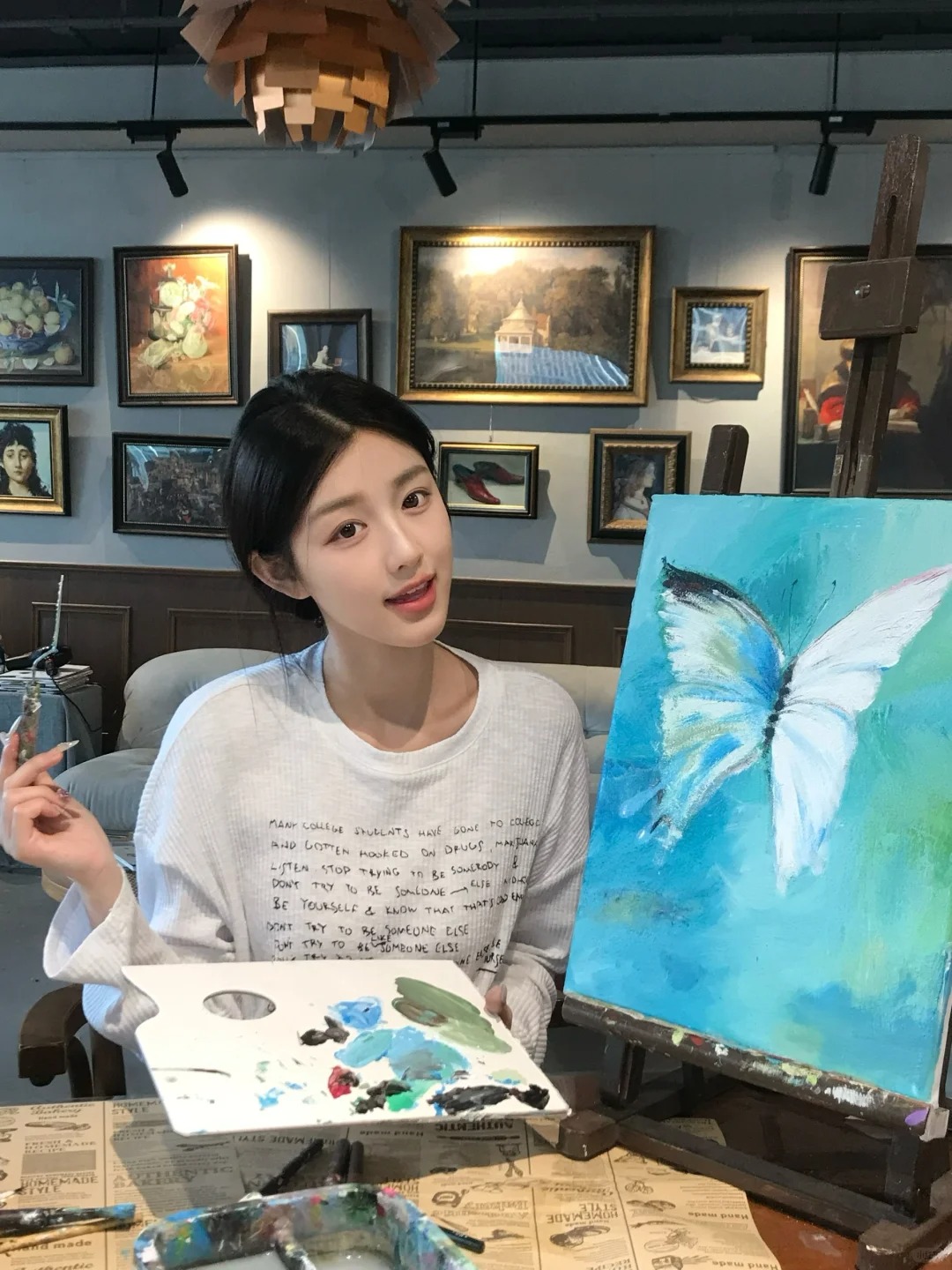 新手画画🎨
蝴蝶 是跟着🍠一个作者照着画的