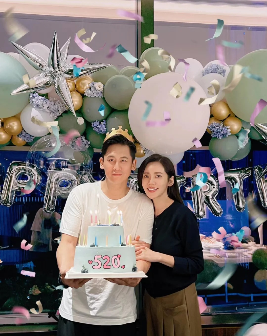 秋瓷炫告诉我们:婚姻有裂痕，仍然会幸福
秋瓷炫跟于晓光越来越幸福啦！每次看到他们