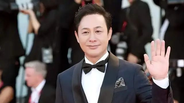 张颂文事件风向扭转，人民日报下场以正视听，《谷雨》角色已换回