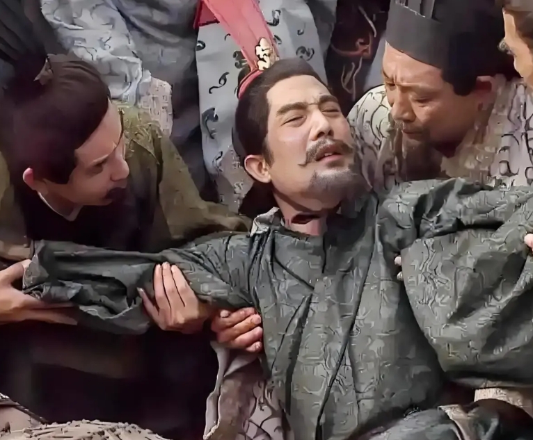 司马昭其实是有些冤枉的！你可以说司马昭想篡魏，这不假。但你要说他弑君，司马昭估计