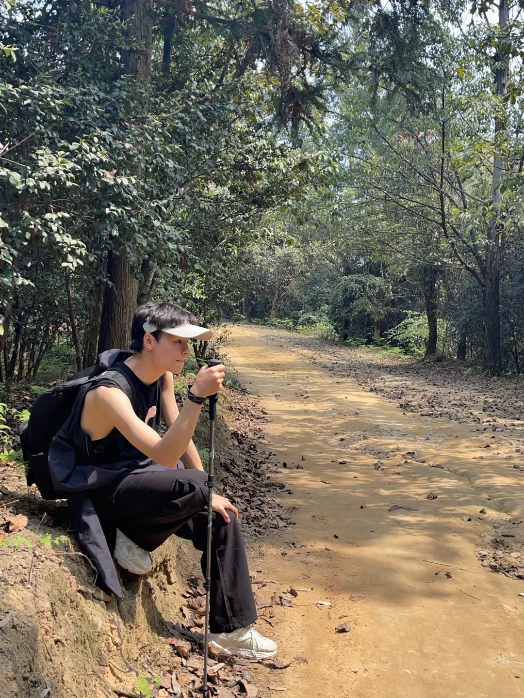 第一次宜宾徒步 爽
流杯池-催科山-观斗山-轻化工路线

其实徒步到后面有很多新