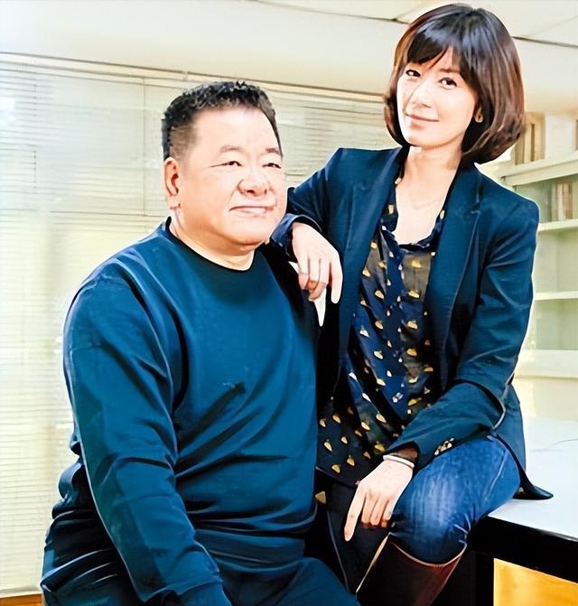 靠“认爹上位”的5位女明星，曾经不温不火，如今却混的风生水起（认老亲爹有什么讲究）-第35张图片-九妖电影