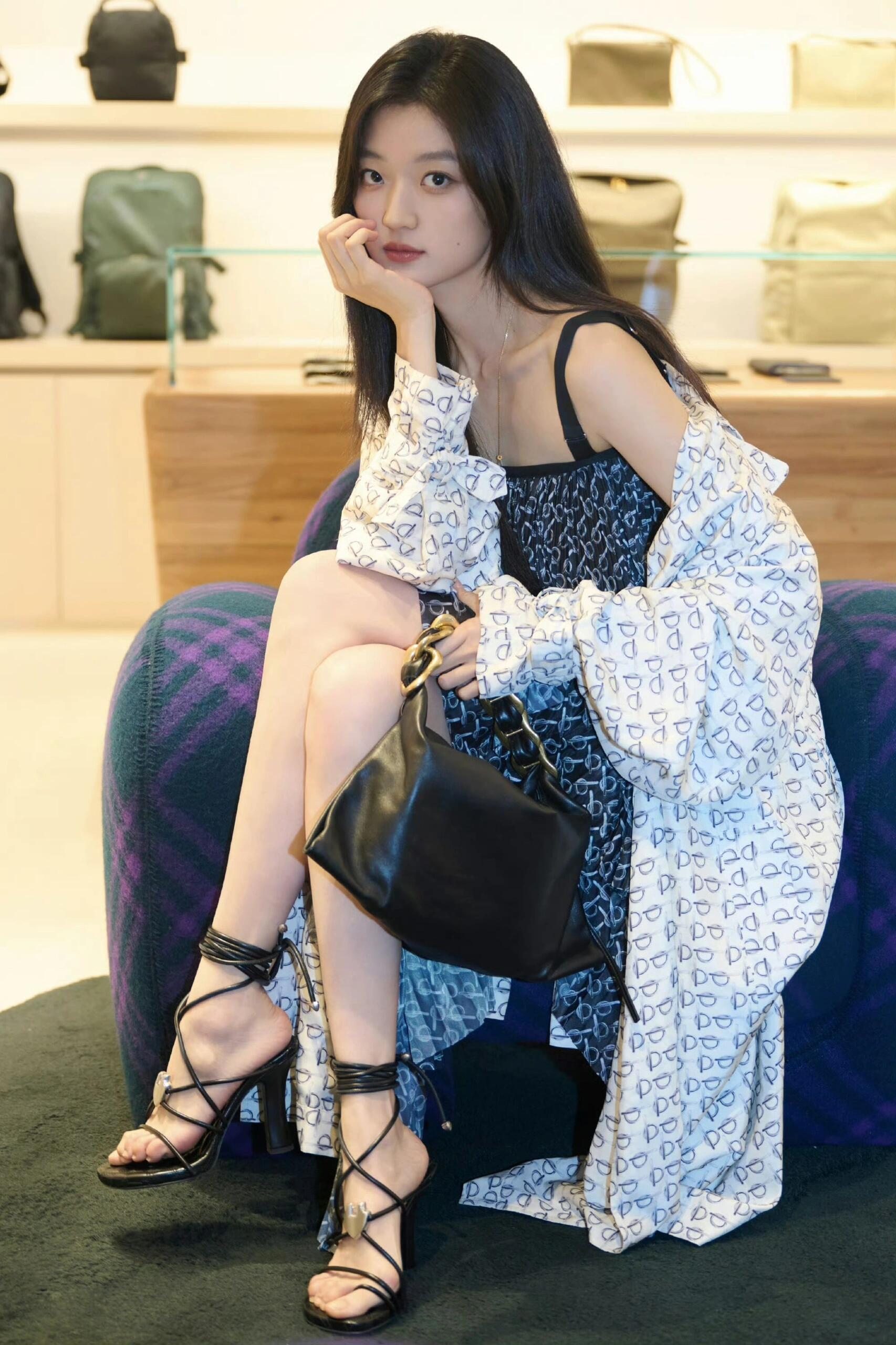 孙千——清新如樱花