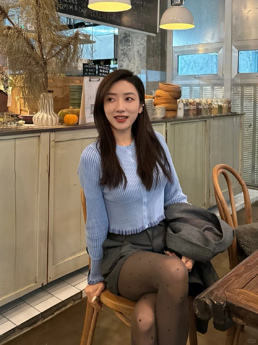偶尔韩一下🫐
给春天来一点色彩
今天的我是蓝色的
-
一出门就心情好
“小济州
