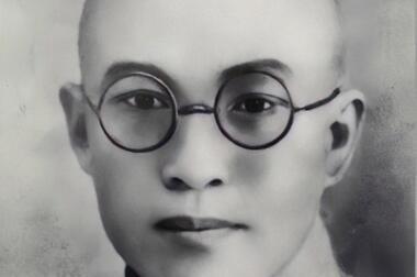 1922年，李达在上海创办了第一所培养妇女干部的学校——上海平民女校。学校在上海