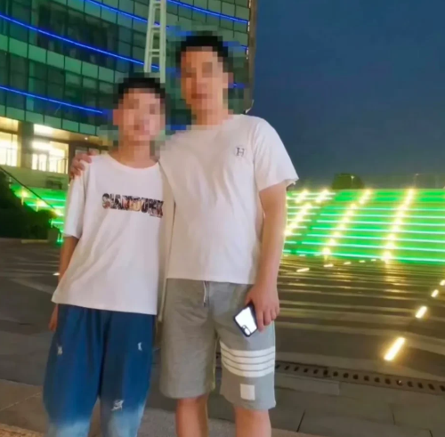 河北被霸凌残忍杀害的13岁男孩的父亲发朋友圈:“我的好孩子，就这样的被残忍的杀害