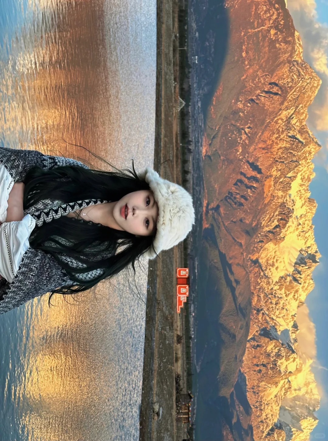 日照金山🏔️🧺被自然眷顾了 在东巴谷清晰的看到整座金山 幸运一整年！！
东巴