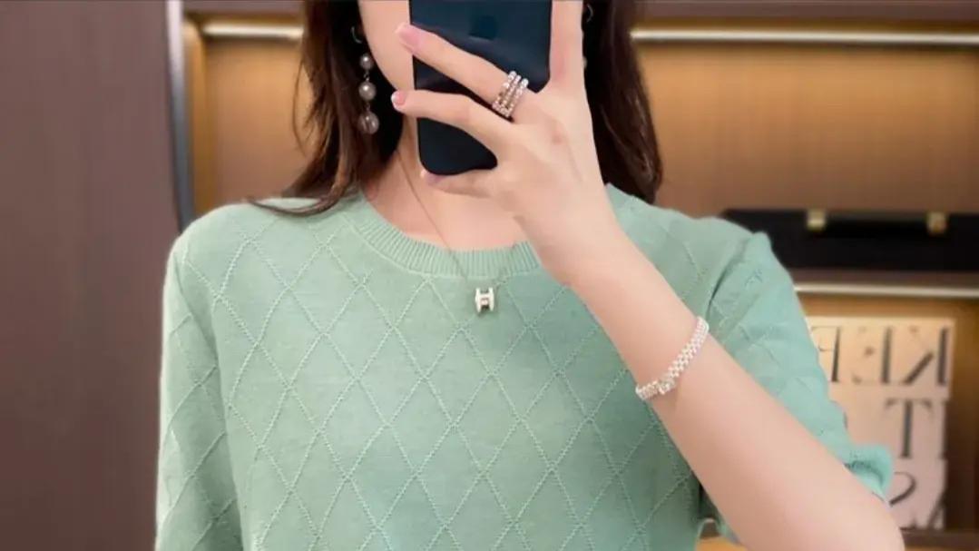 35岁的女人怎样穿12针电脑横机做的短袖？