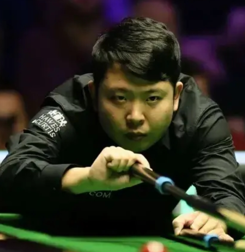 英媒：利雅得狂欢季英国选手最强、主办方断电成笑柄！下届金球奖高达200万美元！