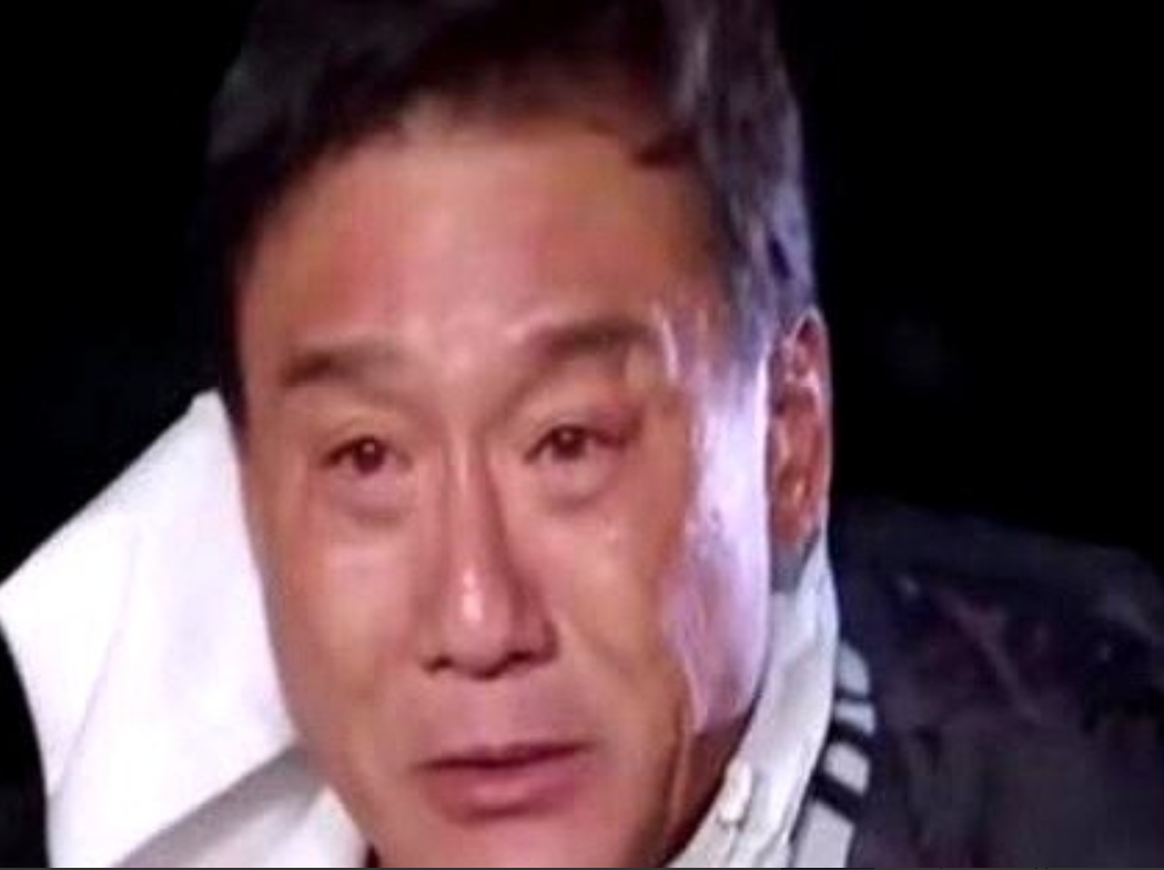 梁家辉最近在节目里的一番话引发热议，他直言：“香港回归前，我们这代人确实缺乏对祖
