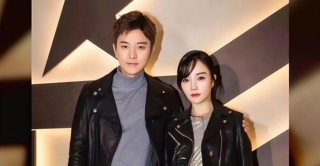 娱乐小八卦:李小璐贾乃亮,张杰,陈乔恩,殷桃,宋茜王鹤棣(2019李小璐贾乃亮跨年)-第8张图片-九妖电影 娱乐小八卦:李小璐贾乃亮,张杰,陈乔恩,殷桃,宋茜王鹤棣(2019李小璐贾乃亮跨年)-第8张图片-九妖电影