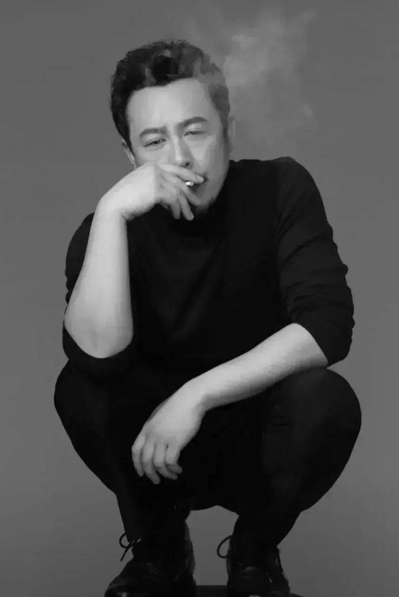 我老公看待张颂文被锤这件事，他的观点让我耳目一新，觉得十分有道理，同时又非常震撼