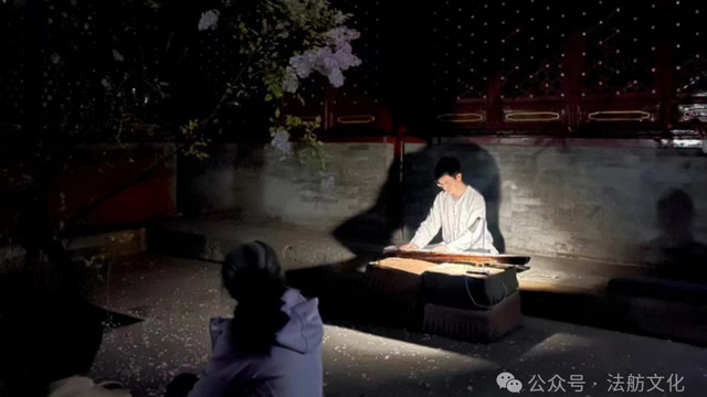 仲春夜听琴怀古