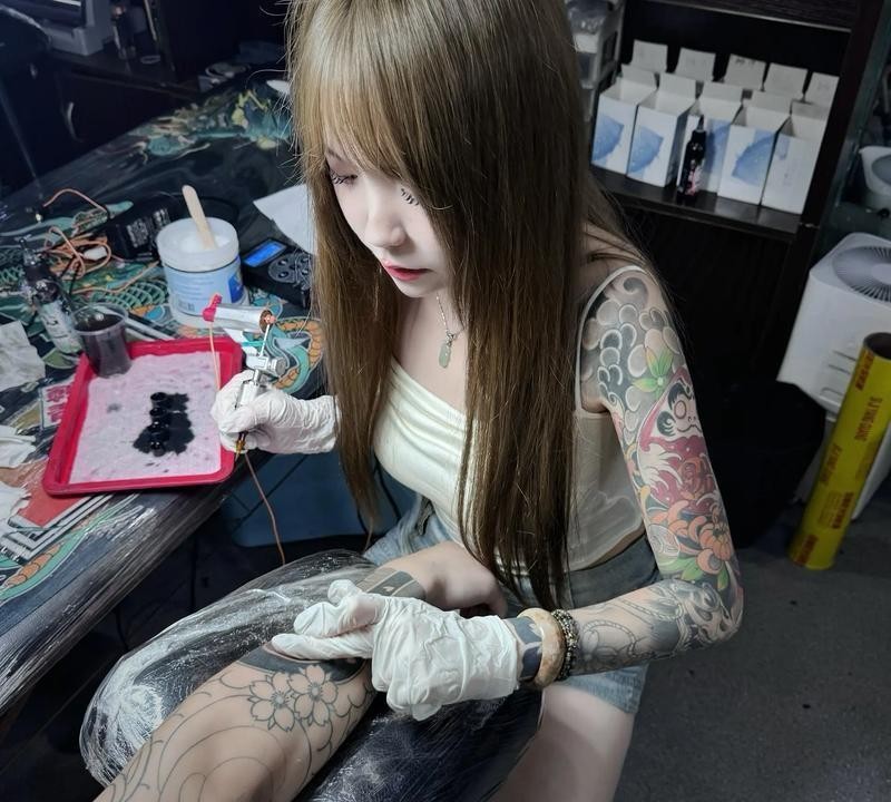 搞不懂！为啥一提到纹身，好多人就立马觉得你不是好人？仿佛纹的不是图案，是“我是坏