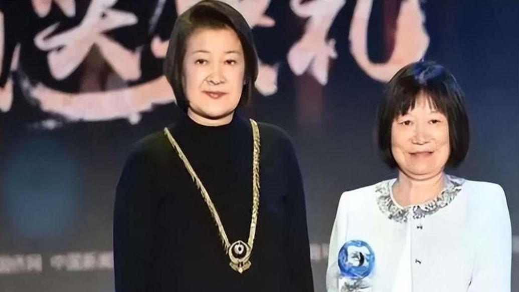 前女篮队长宋晓波：退役后爱上风流主帅，同甘共苦十年却被队友绿